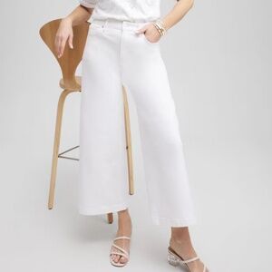 NWT CHICO’S WHITE HIGH RISE STRETCH DENIM WIDE CROP